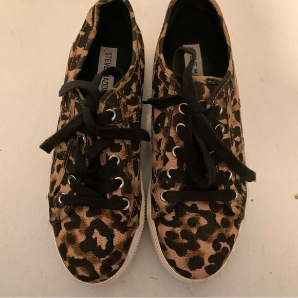 Steve Madden Leopard Platforms 7 - Picture 2 of 6